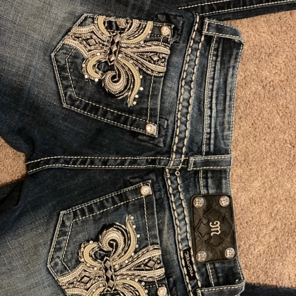 Miss me jeans. - Picture 3 of 3